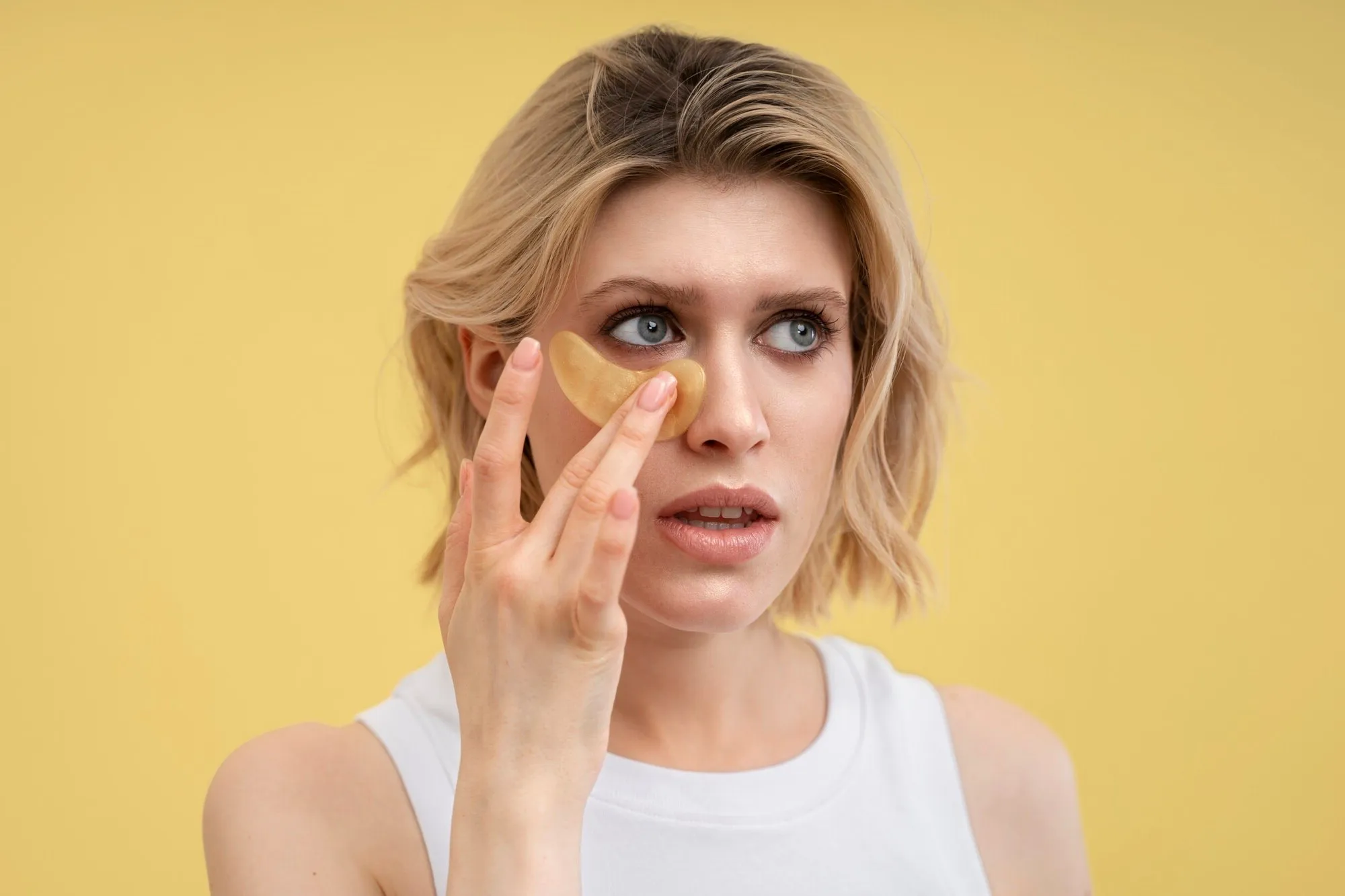 9 Main Mistakes In Caring For The Skin Around The Eyes