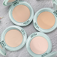 Apply To Test A Wet/Dry Pressed Powder