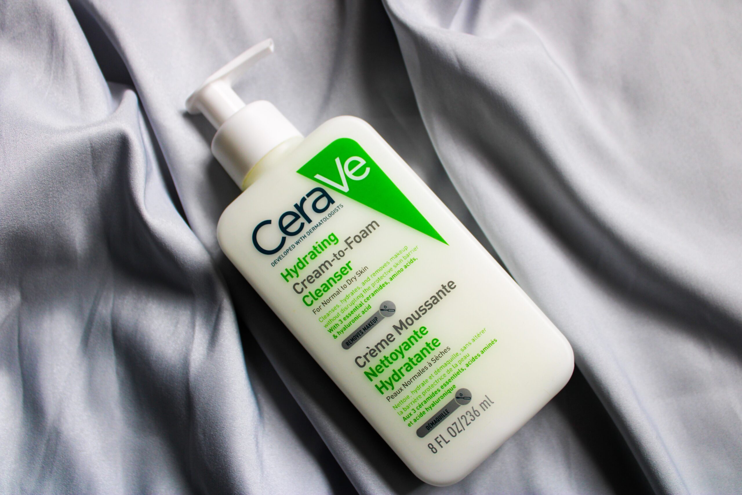 Free CeraVe Hydrating Cream-to-Foam Cleanser Sample from SoPost