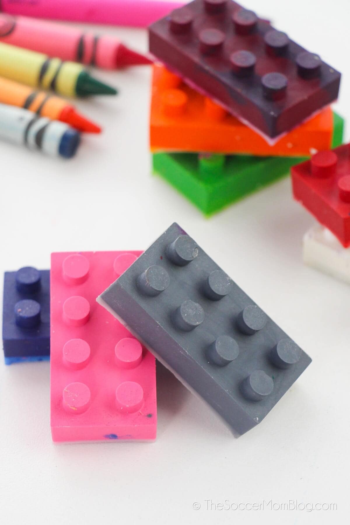 Free LEGO Crayons from LEGO