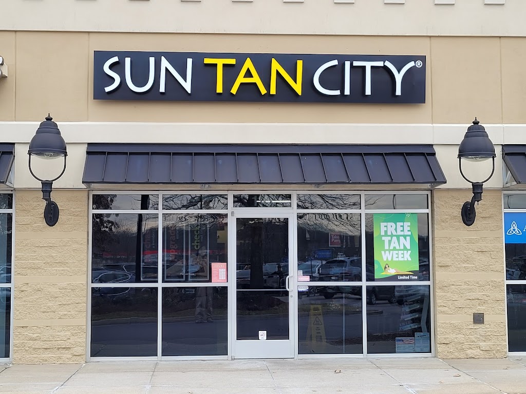 Free Spray Tan at Sun Tan City